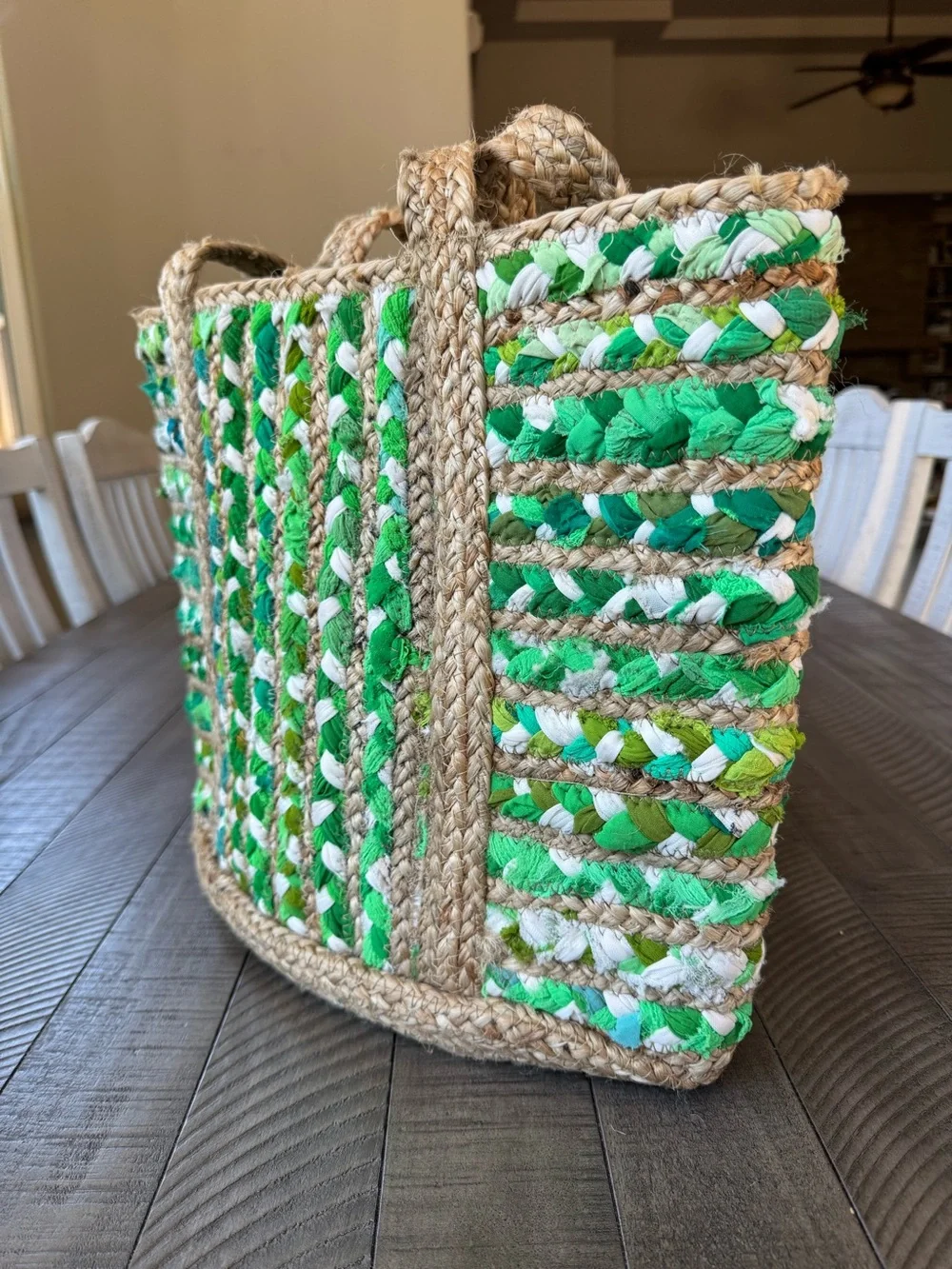 Natural and Handmade Jute Green Beige Shoulder Handbag - Tote Bag (NWT)